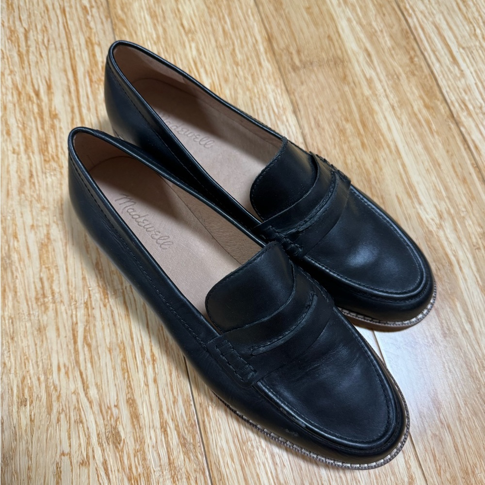 Madewell black leather loafers